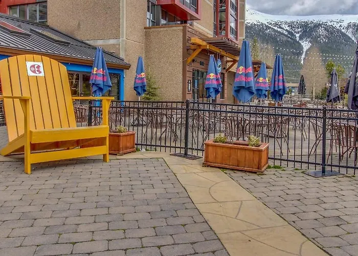 Village Square Holiday home *
